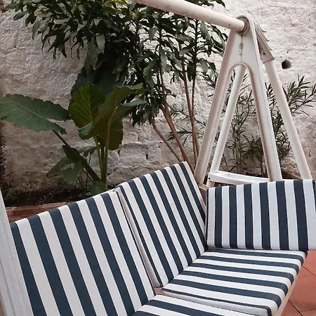 A Due Passi Dal Lungomare Tatil Evi Napoli